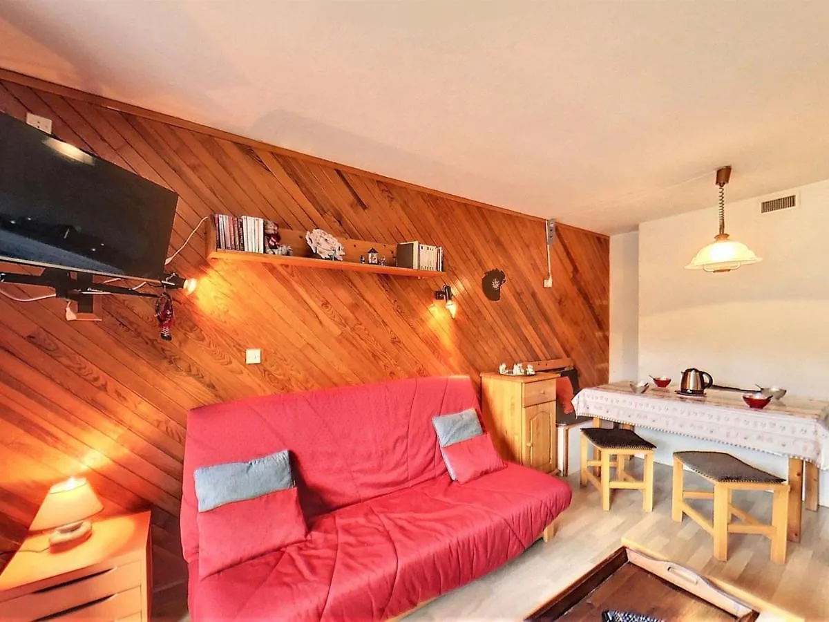 Studio Confortable Skis Aux Pieds Avec Balcon, Piscine Chauffee - Fr-1-267-242 Villarembert Apartment