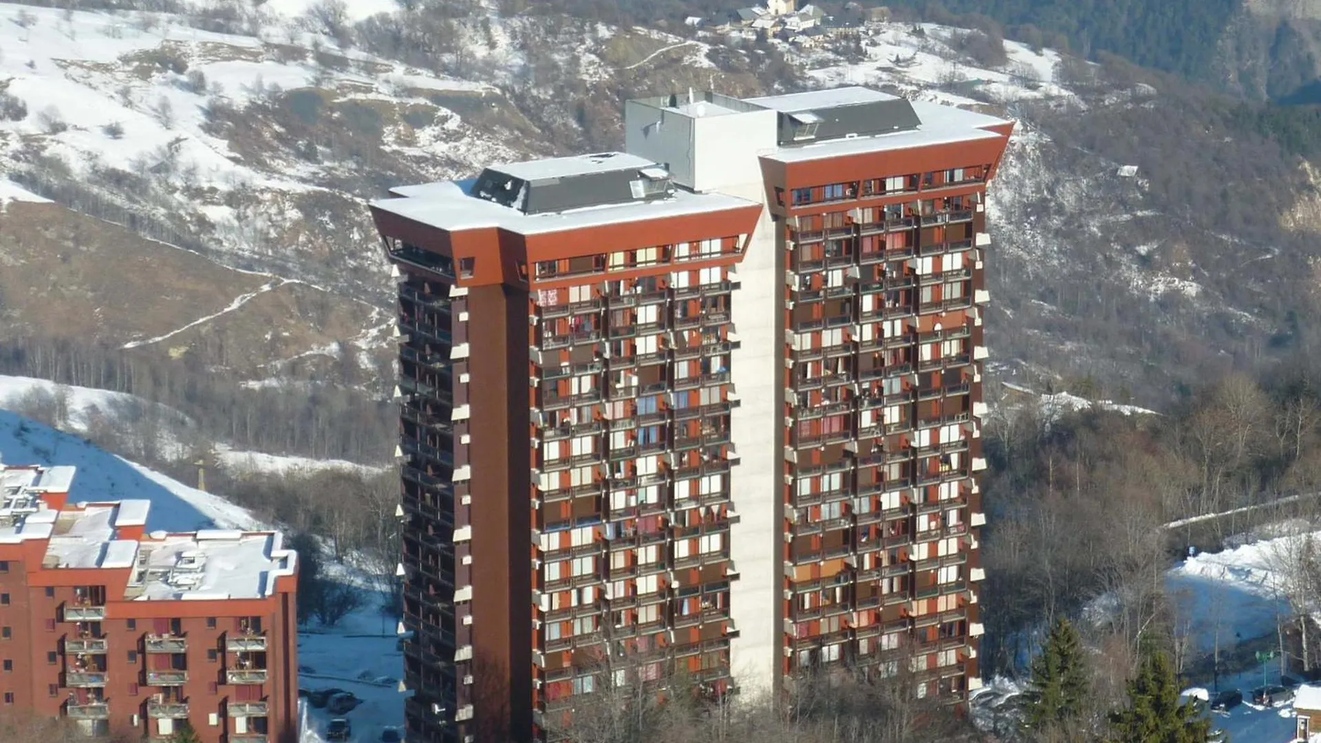 Apartment Studio Confortable Skis Aux Pieds Avec Balcon, Piscine Chauffee - Fr-1-267-242 Villarembert