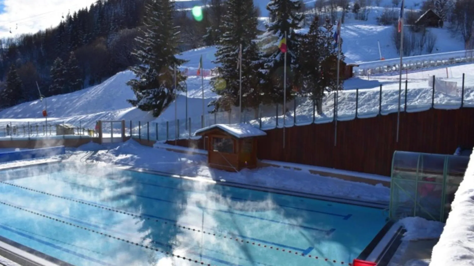 Studio Confortable Skis Aux Pieds Avec Balcon, Piscine Chauffee - Fr-1-267-242 Villarembert Apartment